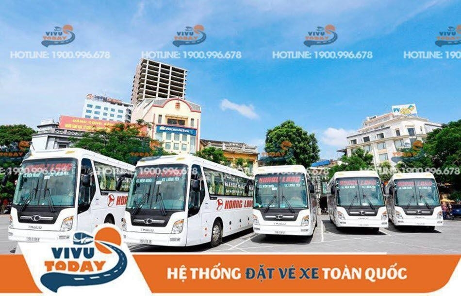 Hoang Long bus on route between Quy Nhon and Saigon.