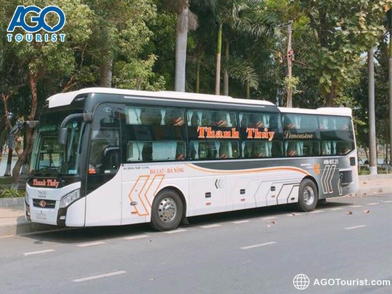 Hành khách đi tuyến Quy Nhơn Đà Lạt được phục vụ tại nhà xe Thanh Thủy với chất lượng hàng đầu.