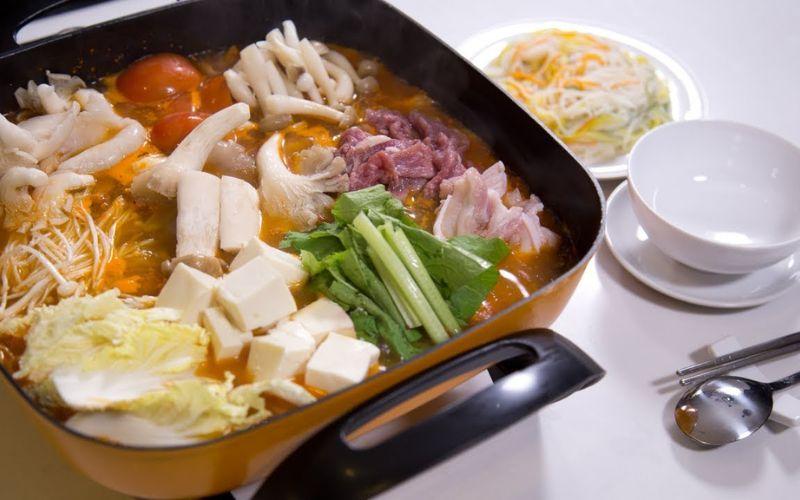 Cách nấu lẩu kim chi chuẩn Hàn Quốc