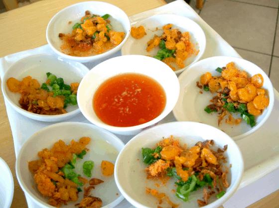 Bánh bèo là một món ăn ngon mà bạn nên thử khi tới Sài Gòn ( Ảnh ST)