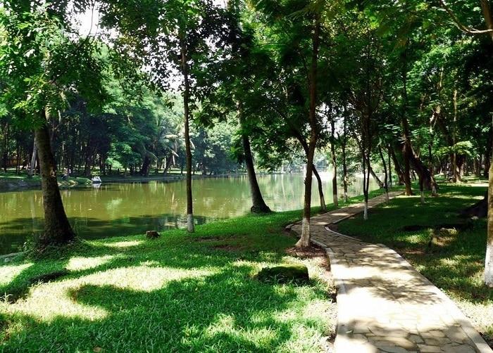 Địa điểm du lịch Hà Nội, công viên Bách Thảo
