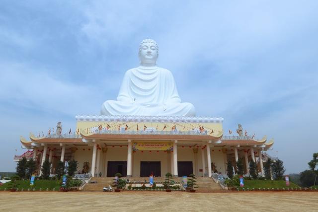 Ngôi chùa với tượng Phật cao nhất Đông Nam Á ở Bình Phước sẵn sàng đón khách thập phương - 4